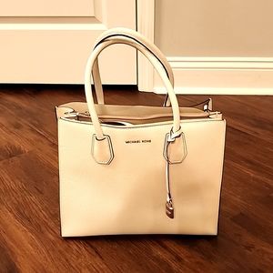 Michael Kors tote purse